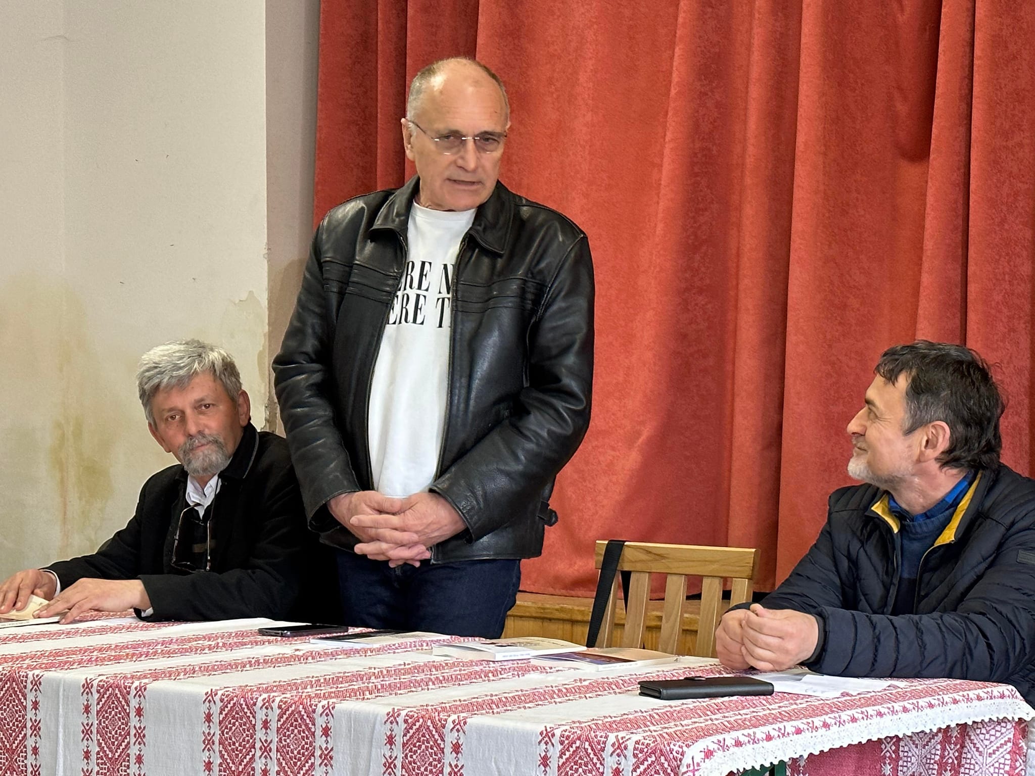 Attila F. Balázs introduced himself on a book tour in Székelyföld